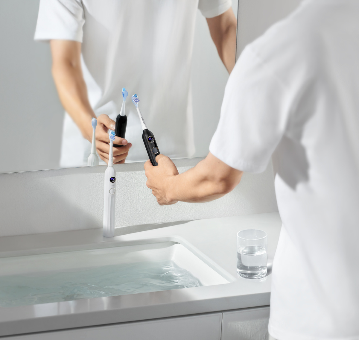 Usmile Y10 Black Szczoteczka soniczna + 2 końcówki pol_pl_Usmile-Y10-Black-Szczoteczka-soniczna-2-koncowki-17001_8